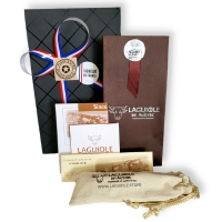 Gift wrapping without a message card.